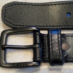 Levi’s black leather casual rugged belt Sz 38-40
